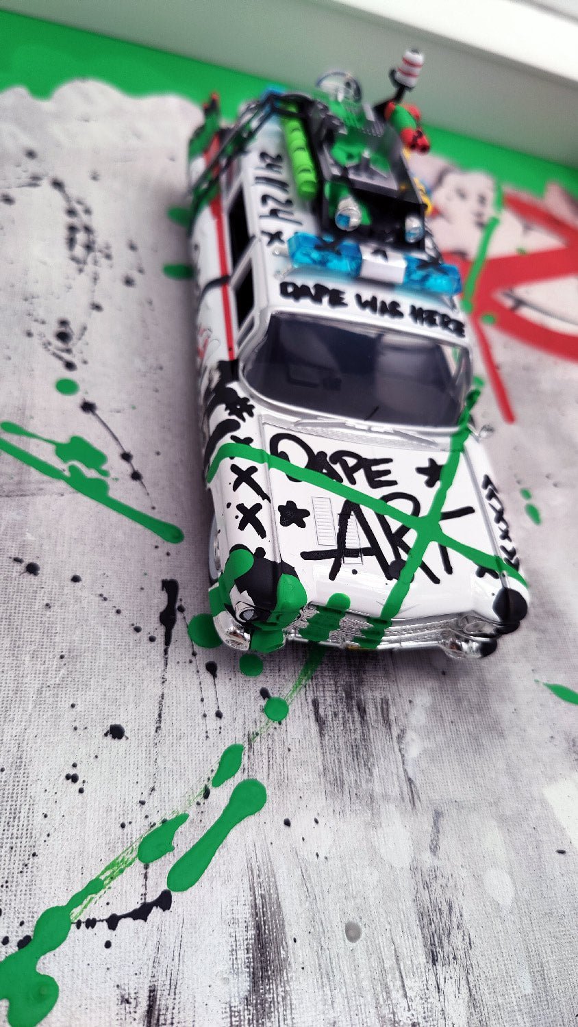 Ghostbusters – Ecto - 1 im Mixed - Media Street - Art - Stil - DAPE - ART - SHOP