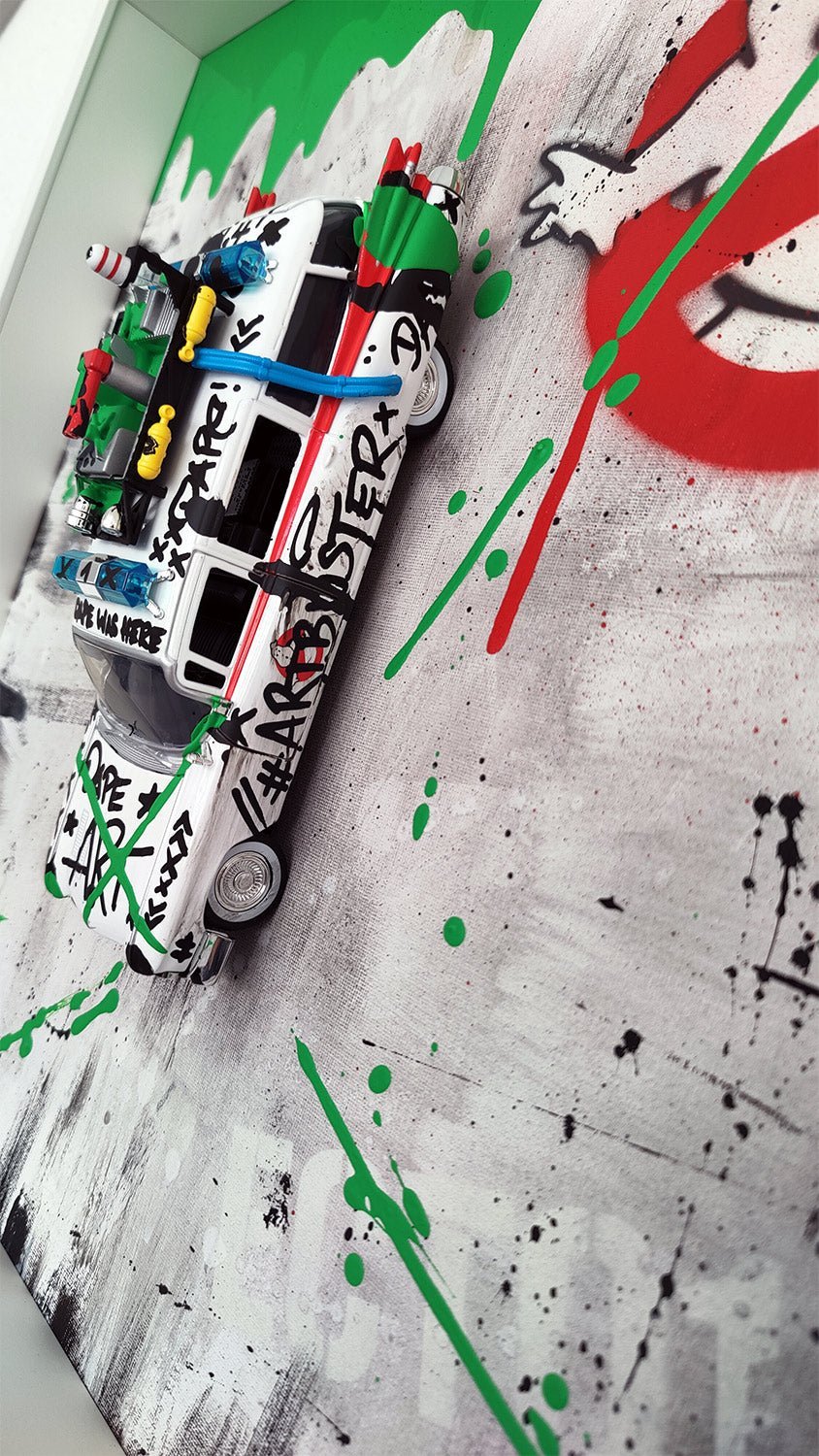 Ghostbusters – Ecto - 1 im Mixed - Media Street - Art - Stil - DAPE - ART - SHOP